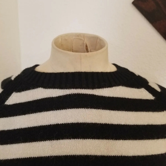 Anthropologie Rebeka Tunic Sweater Sz S White Black Striped - Picture 6 of 10